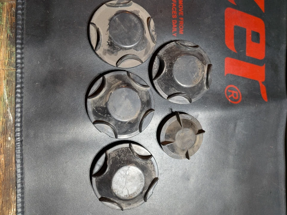 Tampas de tampa de lâmpada para faróis Land Rover Discovery 2003 2004 - Imagem 2 de 2