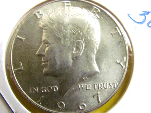 1967 P  ½ Dollar "Kennedy Half Dollar" 40% Silver  Circulated AU  wd6