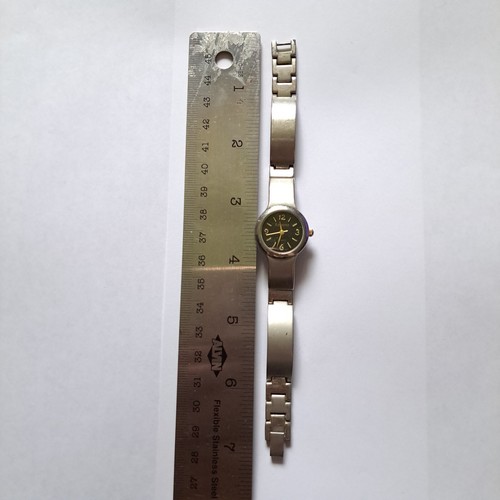Kabana vintage black and silver metal watch *needs new battery* - Picture 7 of 7