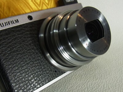 FUJIFILM XF1,Digital,Black,4x,3in,f/1.8,12MP Excellent+ from JAPAN