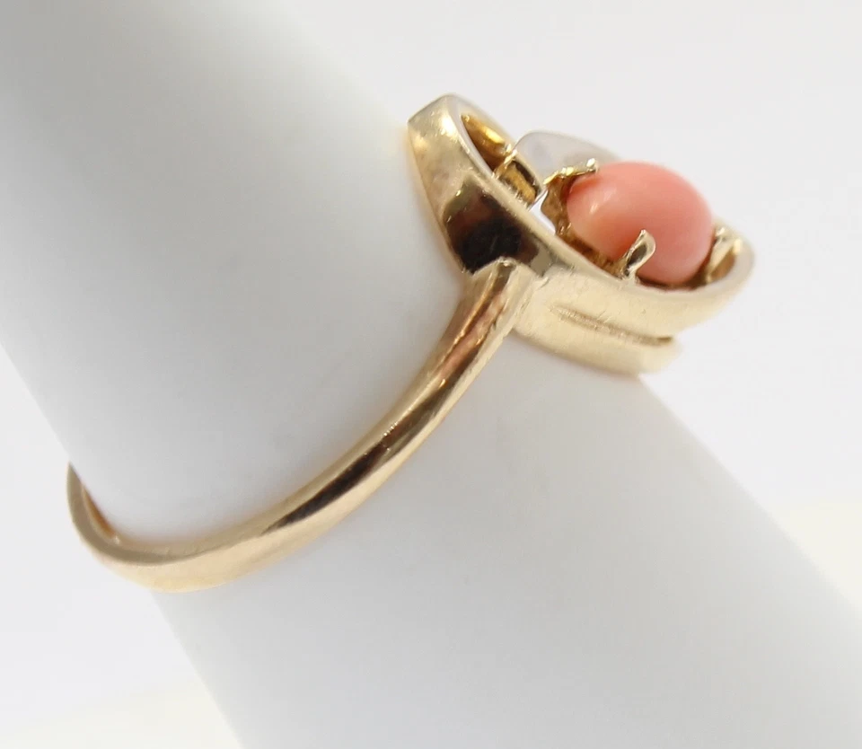 Anillo de mujer con forma de marquesa de oro amarillo de 14k Foto 4 de 4