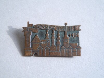 Kupfer? Anstecker Nadelplakette Brosche Vana Tallinn 1154/3,4 x 1,9 cm/5,3 g
