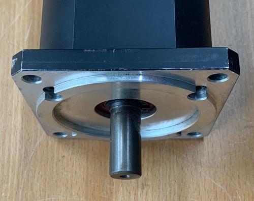 3~Servomotore brushless motore motore sincrono Beckhoff AM247M-0000 - Foto 3 di 3