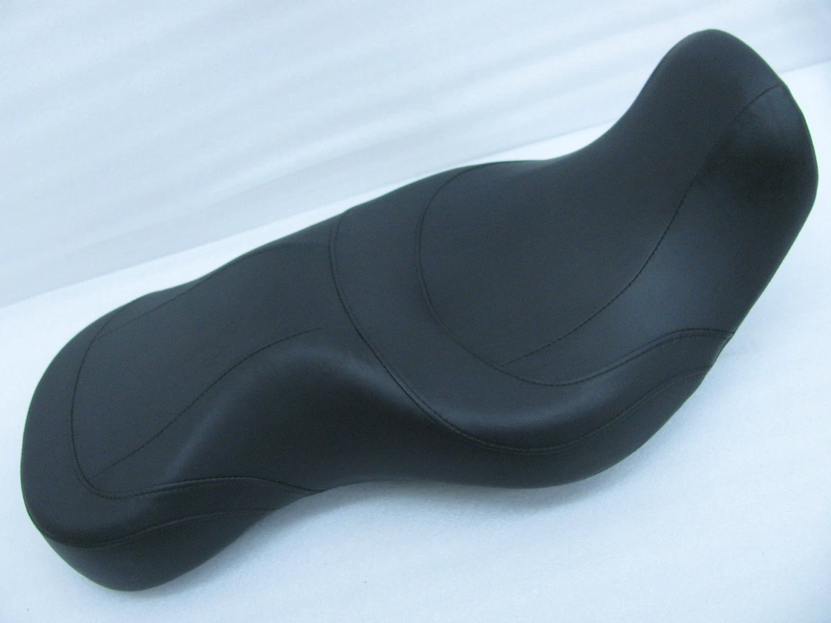 New Take off Harley Davidson FLD Dyna Switchback Seat 54166 12