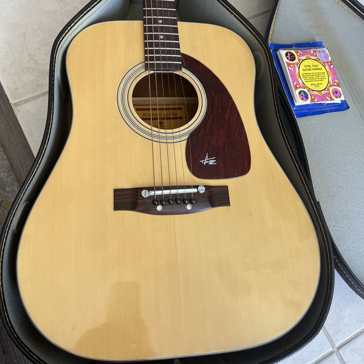 Vintage 1976 Kiso SUZUKI Takeharu FOLK WT-100 Guitar Made in Vintage 1976 Kiso SUZUKI Takeharu FOLK WT-100 Guitar Made in