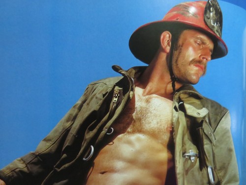 COLT STUDIO PRESENTS #10 1990 MEN AT WORK - Picture 11 of 12