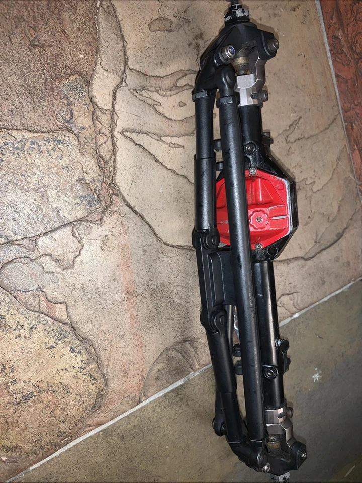 Axial SMT10 SCX10 Wraith AR60 Axles with Upgrades - Image 4 of 4