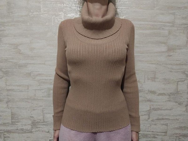 Women Iceberg Turtleneck Beige Polyester 36 / S /