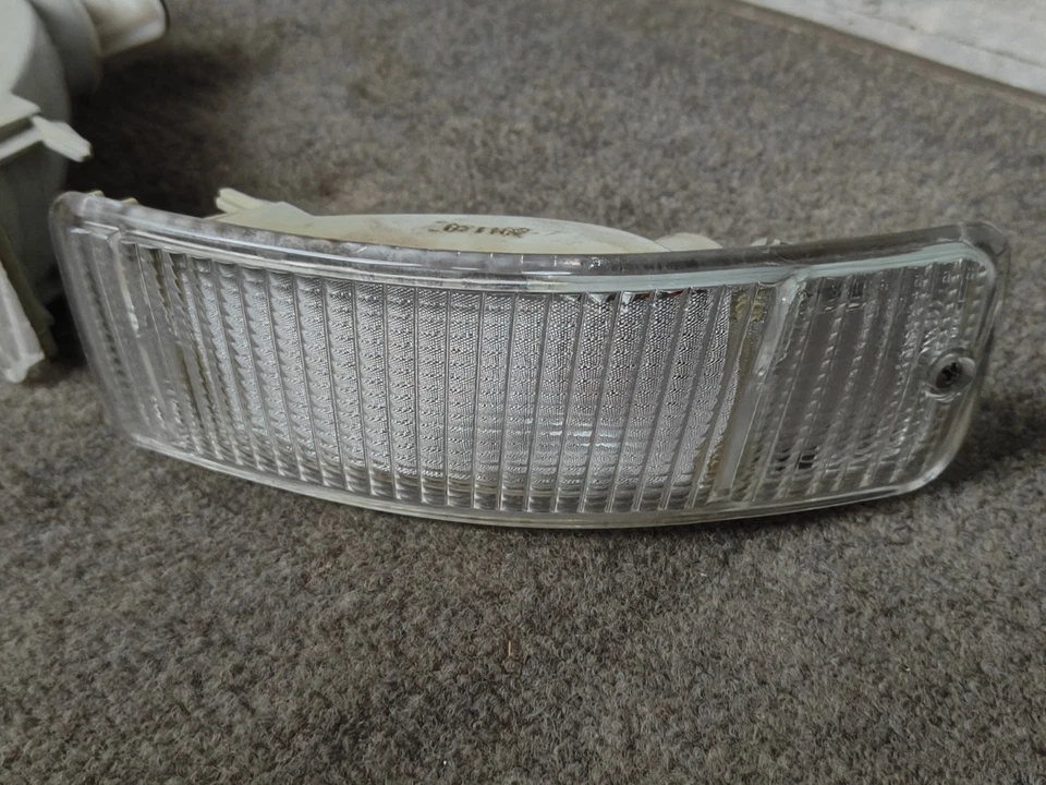 Par de indicadores delanteros transparentes originales Audi 80 B4 cupé descapotable Seima Foto 3 de 4