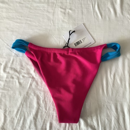 Beach Riot Bikini Bandeau Style And Bottoms Top Size Small Bandeau Medium BNWT - Picture 4 of 11