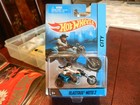 BLASTOUS MOTO 2 - HOT WHEELS - CITY MOTORCYCLE WITH RIDER - 1:64 DIECAST