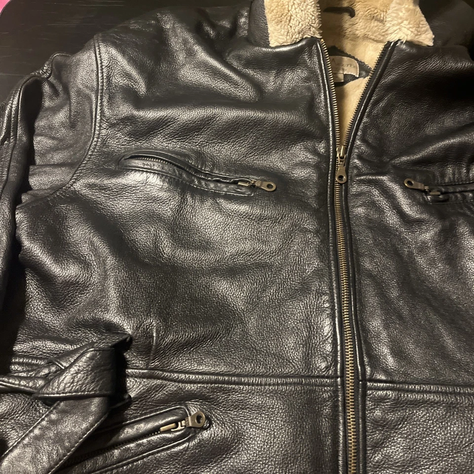 Chaqueta de cuero negra para mujer talla extra XXLlarge Sean Alexander con cinturón Foto 3 de 4