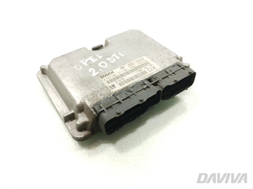 Opel Astra Motorsteuermoduleinheit 2.0 DTI 16V Diesel 74kW (101 HP) 09180353