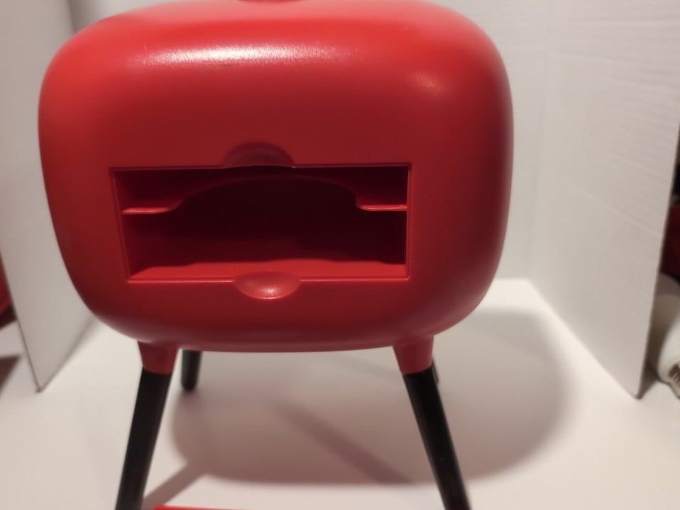 FAO Schwarz PEG LIGHT BRIGHT ART BOX RETRO TV STYLE TOY 329 PIECES NEW