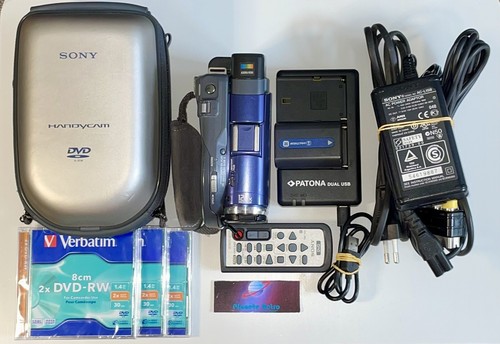 Sony DVD/RW DCR-DVD91E HandyCam Camera + Remote Control + Bag + 3 New DVDs