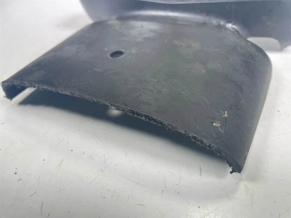 Luz de freno trasera Cagiva Gran Canyon 900 2000 guardabarros carcasa mitad Foto 4 de 4