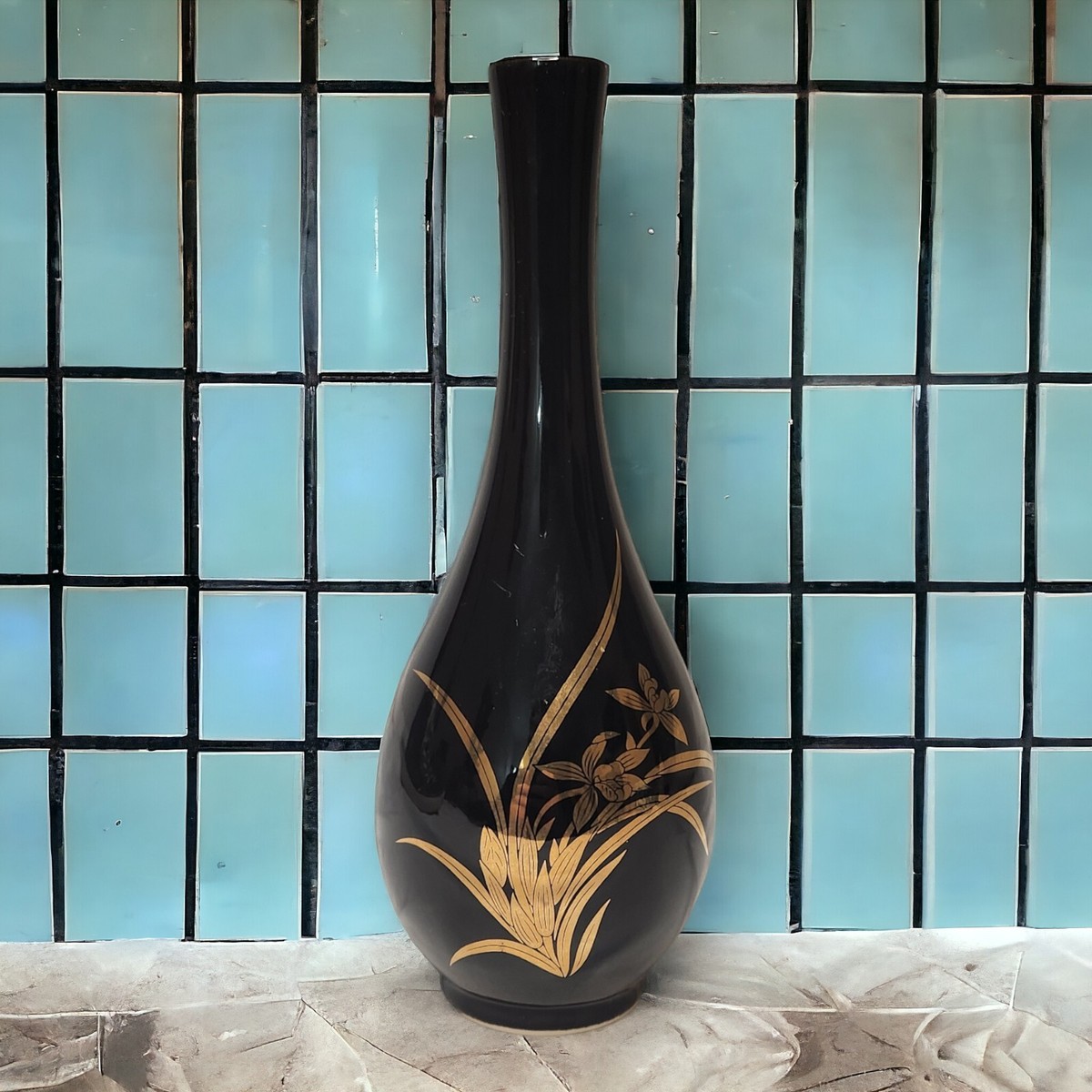 有田焼　ARITA Japanese vase 濃紺の金色　花模様　花瓶 Shibui Arita Japan 7.5
