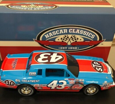 RICHARD PETTY 1984 STP FIRECRACKER 400 WIN RACED VERSION #43 STP 1