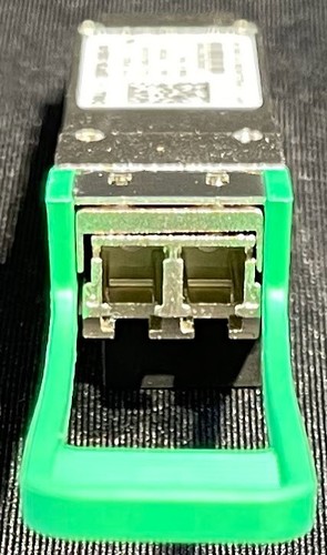 NEW Dell EMC QSFP28-100G-FR Class 1 21CFR EOLQ-131HG-O-02-6D Transceiver PJ62G - Picture 4 of 6