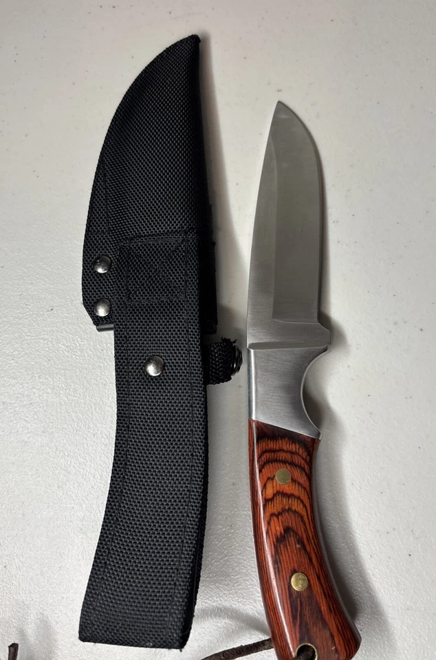 "CUCHILLO DE CAZA WINCHESTER 9,5"" HOJA FIJA PUNTO DE CAÍDA ESPIGA COMPLETA CON FUNDA DE COLECCIÓN" Foto 2 de 4