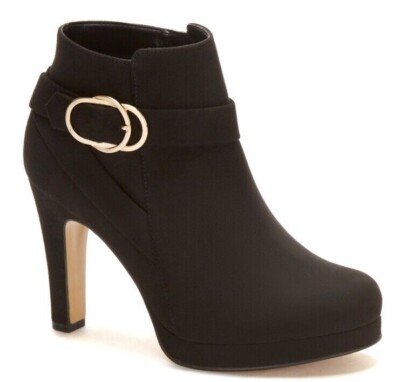 botas ANDREA. Botines al tobillo negras de mujer.
