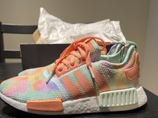 tie dye nmd