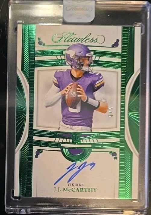 JJ McCarthy Panini National Treasures Collegiate Flawless Rookie Gem Signatures #JMY Emerald