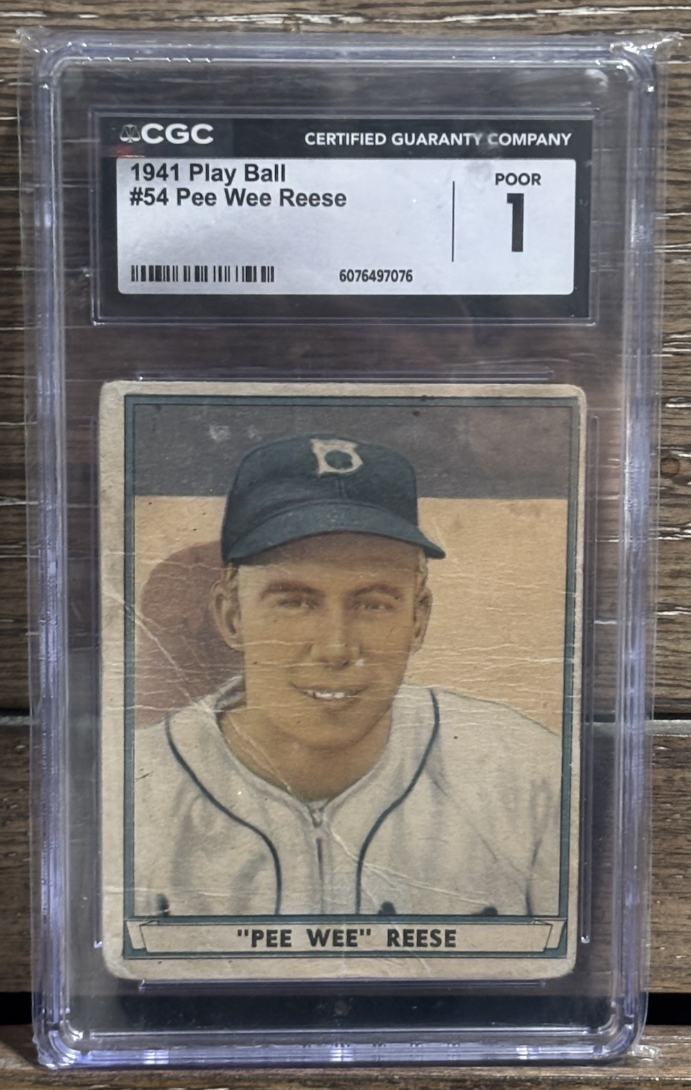 1941 Play Ball Baseball #54 Pee Wee Reese CGC Graded 1