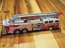 Code 3 FDNY 1:64 Limited Edt. SEAGRAVE Ladder...