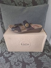 Taos Women's Chocolate Size 7