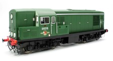 EFE Rail E84702 Class 15 D8215 BR Green (Late Crest) Diesel Locomotive