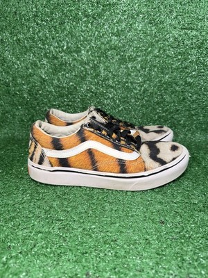Vans Old Skool Womens Size 6 Tiger Print Orange Black Skate Shoe Casual Sneakers