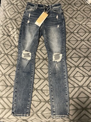 Risen Womens size 3/26 blue jeans distressed straight leg new with tags