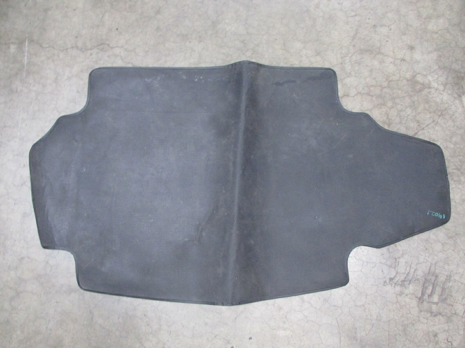 Maserati Quattroporte, Rubber Trunk Mat, Used