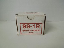 Draper SS-1R Switch 121001  1-Gang SPDT Center OFF - NEW