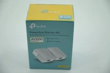 TP-Link TL-PA4010 KIT AV600 600Mbps Powerline Ethernet Adapter Starter Kit