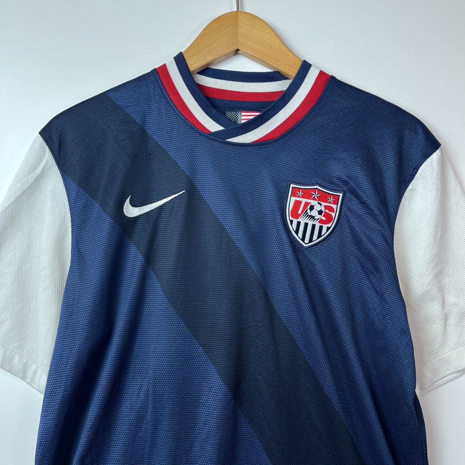 2012 Nike USA Soccer USMNT Away Jersey Black Size M #10 Landon Donovan