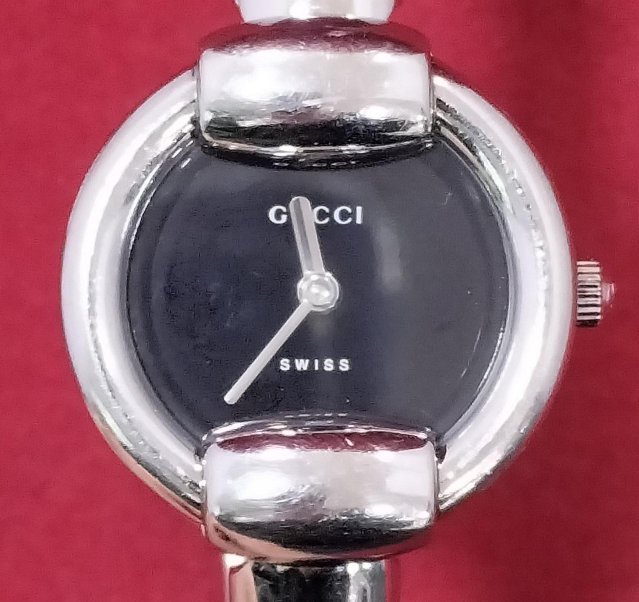 Gucci 1400L Stainless Steel Bangle Watch Quartz Used 3ATM Ladies thumbnail 2