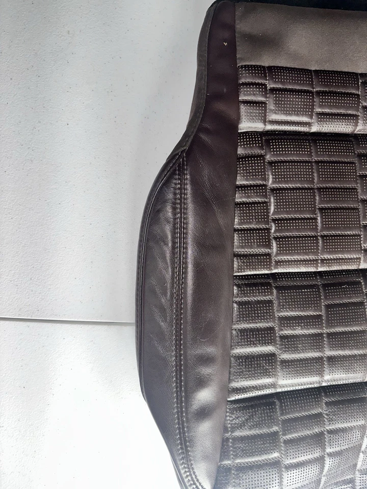 84733937 Cadillac Seat Cover (Bittersweet) - Cadillac Escalade - Image 4 of 4