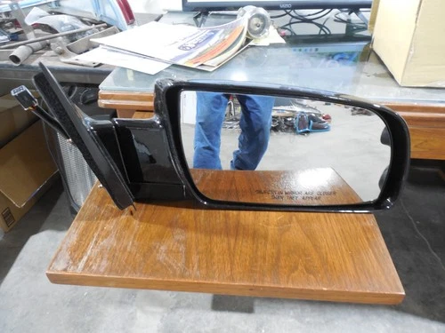 Mirror For 1988-1999 GMC/Chevy K1500 C1500 Suburban Passenger Side