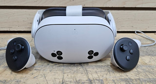 Meta Quest 3S VR Headset w/ Controllers
