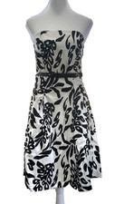 WHITE HOUSE BLACK MARKET Dress 6 Black White Halter Straps Fit & Flare Floral