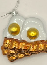 NEW CHRISTMAS BACON AND EGGS ORNAMENT CRACKER BARREL FREE SHIP