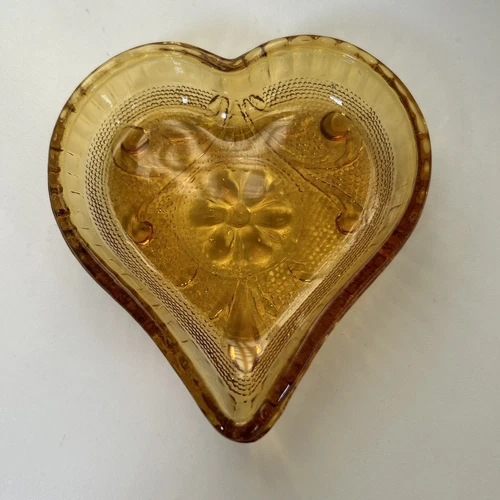Vintage Indiana Glass Tiara Amber Heart Shaped Trinket/Ring Dish