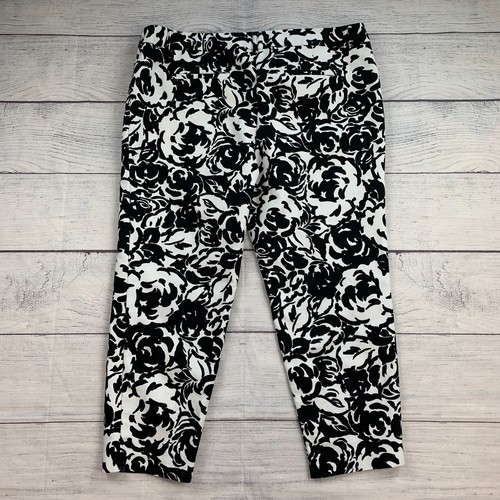 Pantalones Cortos Liz Claiborne Talla 18 Negro Blanco Patrón Entrepierna 25" - Imagen 5 de 8
