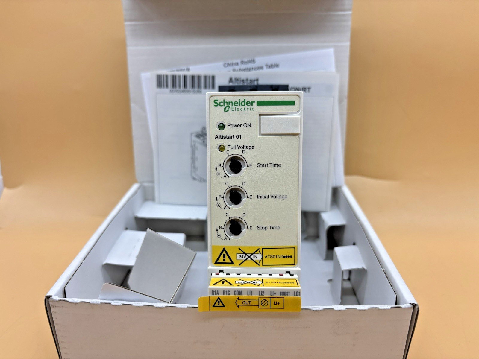 Altistart 01 Schneider démarreur progressif 12A ATS01N212QN anti coup de bélier