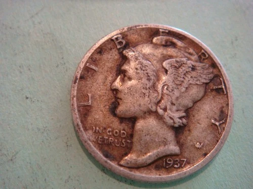 1937 P  Mercury Dime - Fine+ to XF- cond  , actual coin in photo