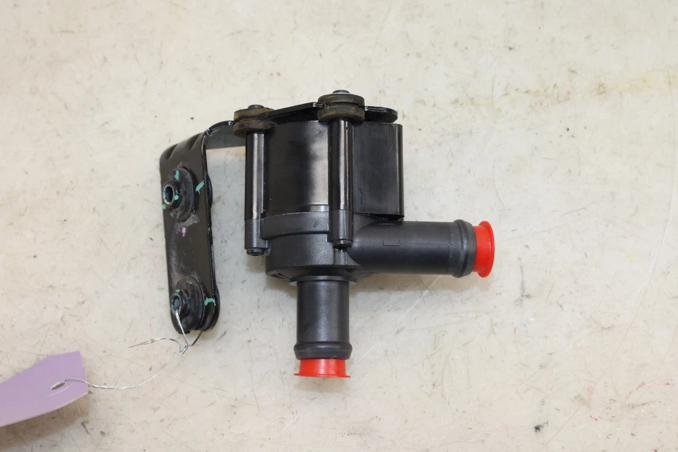 2012-2019 Fiat 500 Auxiliary Water Pump 4893136AB OEM ML25 - Image 3 of 4