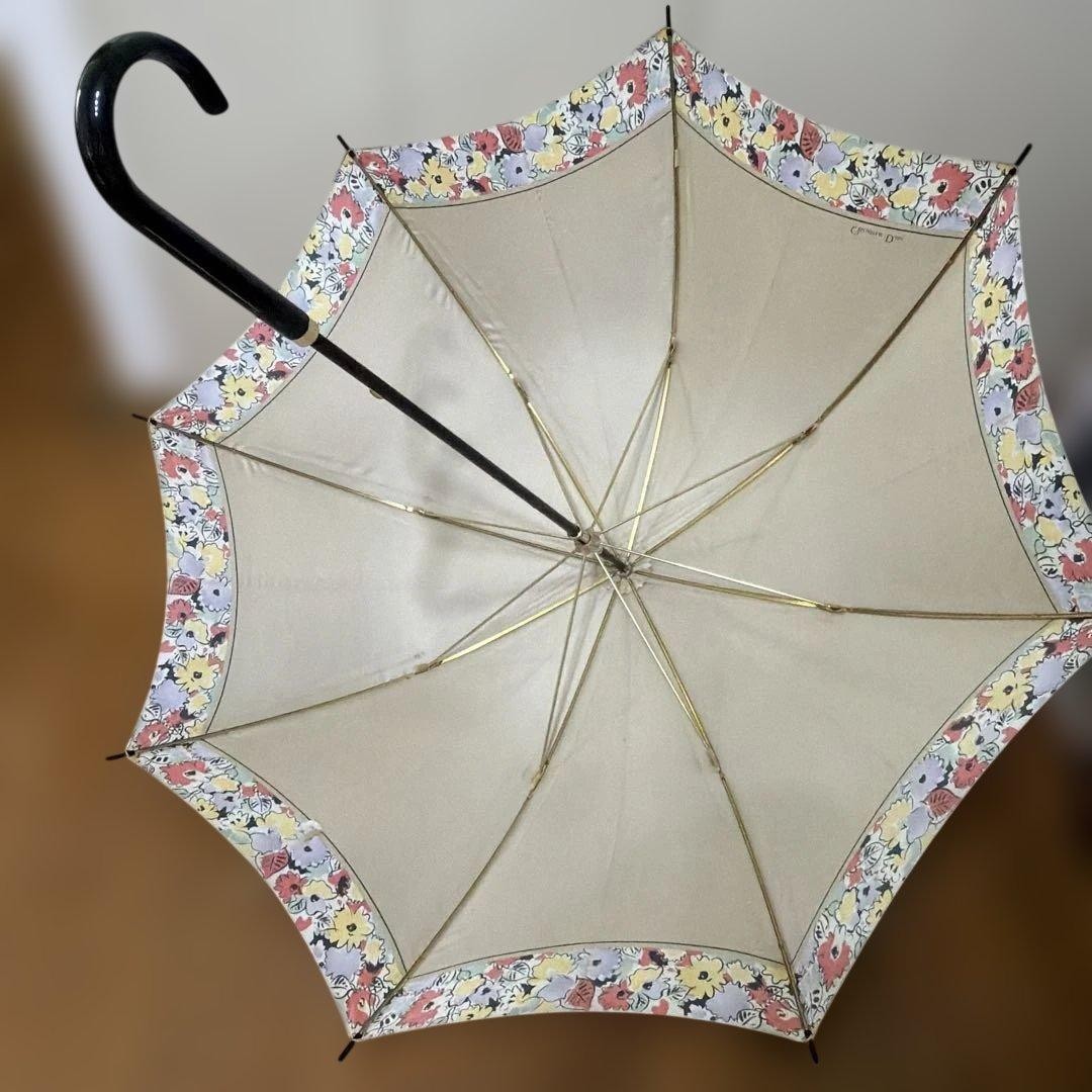 Christian Dior Gold Floral Long Umbrella Designer Rain Gear Authentic Rare thumbnail 3