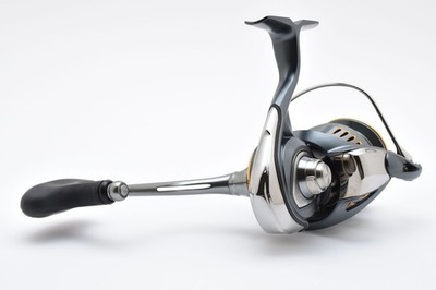Daiwa 23 AIRRITY LT4000-XH Spinning Reel Near Mint from JAPAN